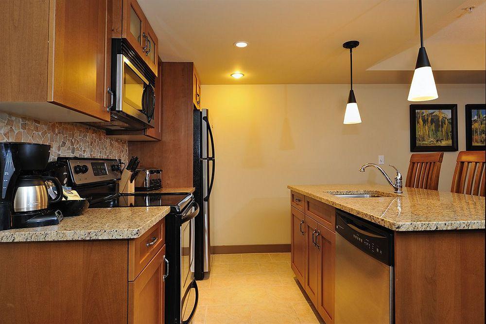 Copperstone Resort By Clique Canmore Room photo