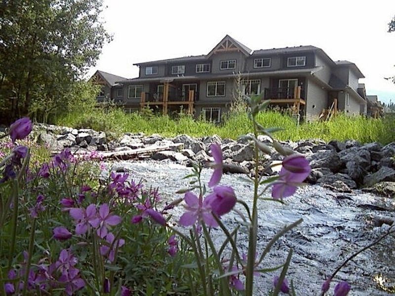 Copperstone Resort By Clique Canmore Exterior photo