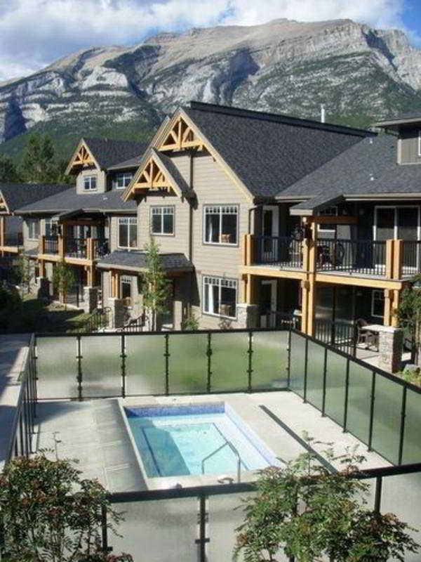 Copperstone Resort By Clique Canmore Exterior photo